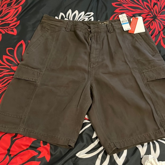 Tammy Bahama shorts size 36 new with tag brown - Picture 2 of 8